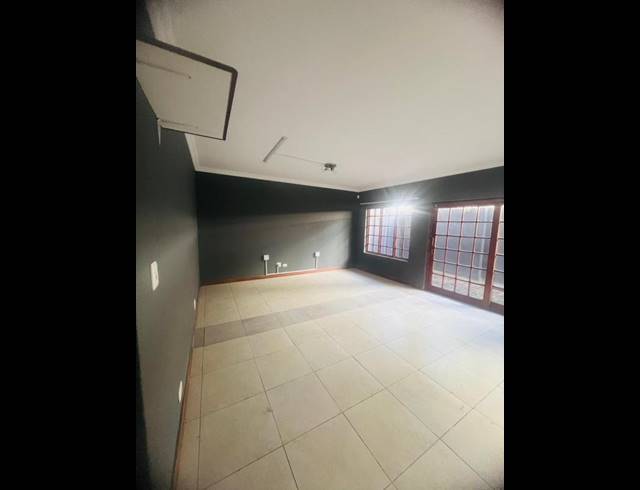 3 BEDROOM PROPERTY TO RENT IN MOKOPANE CENTRAL